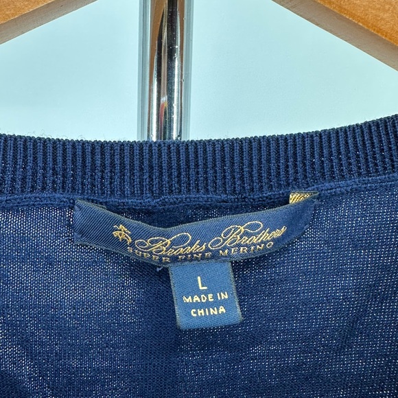 Brooks Brothers Navy Super Fine Merino Wool Sleeveless Sweater Vest Knit size L - Picture 7 of 9